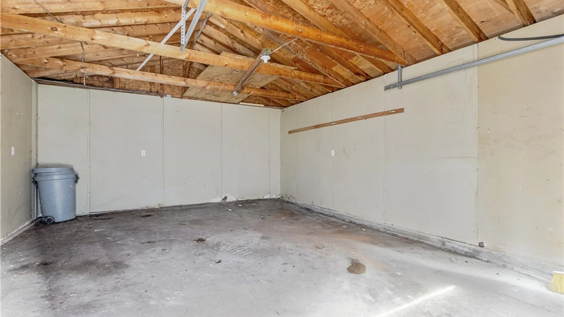 Property at 25 Hartman Place, Buffalo, NY 14207 29