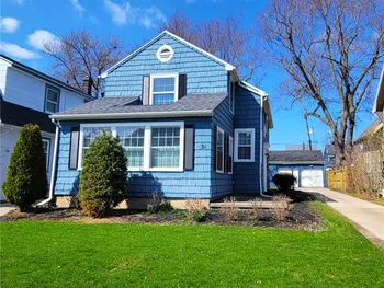 Property at 31 Palmer Avenue, Tonawanda, NY 14217