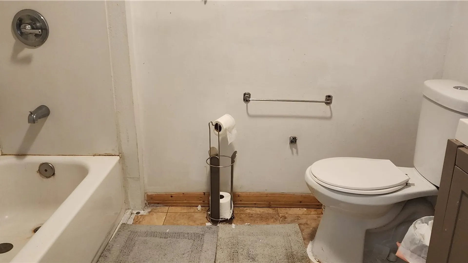 Property at 21 Victory Avenue, Lackawanna, NY 14218 13