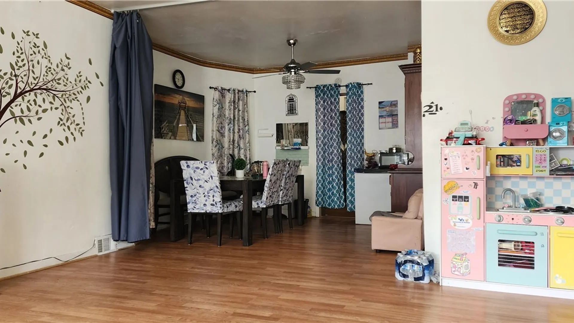 Property at 21 Victory Avenue, Lackawanna, NY 14218 3