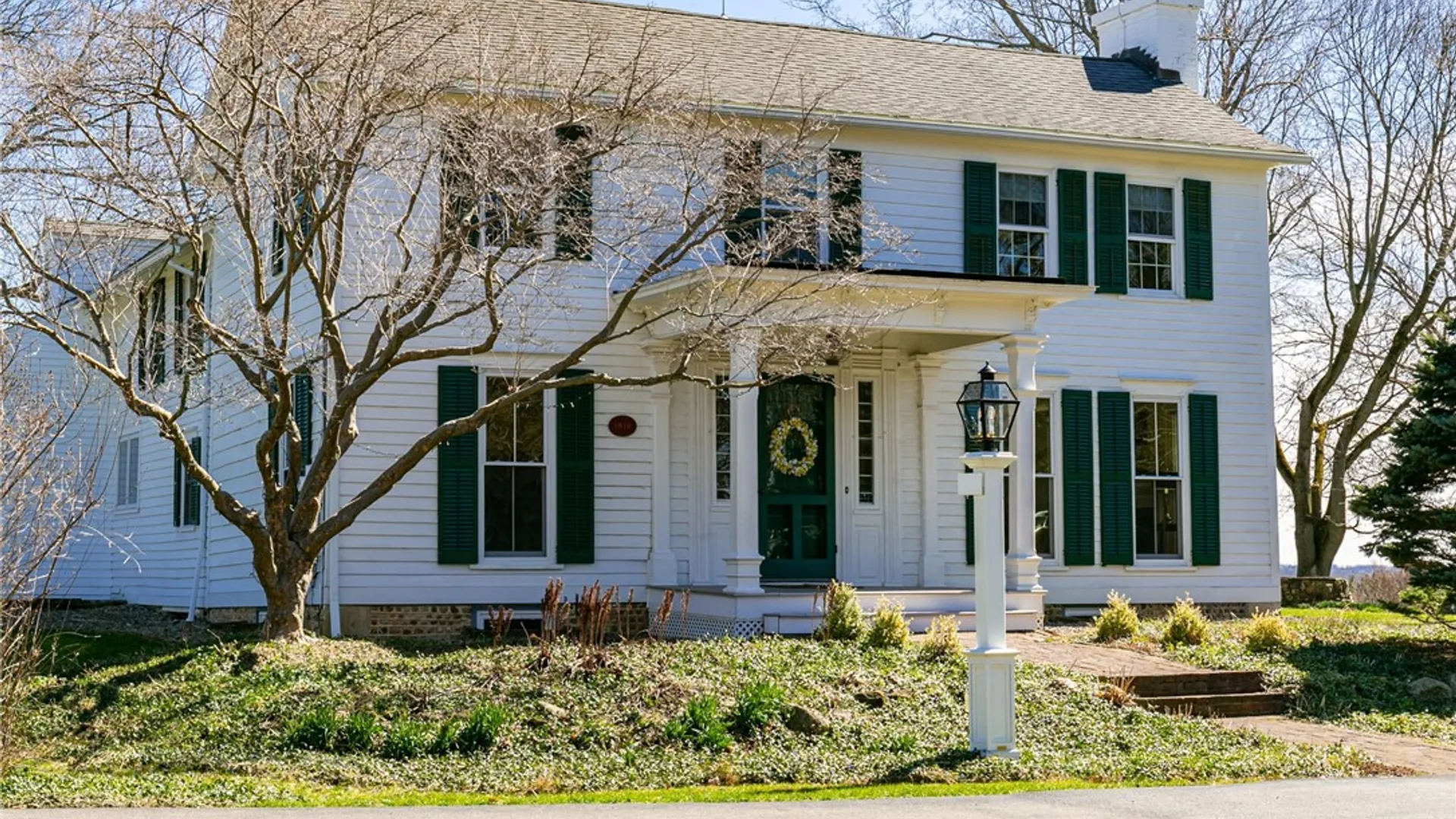 Property at 648 Mendon Road, Pittsford, NY 14534 9