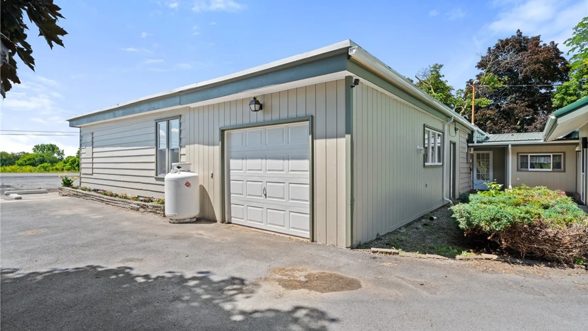 Property at 1901 State Route 96a, Romulus, NY 14521 17