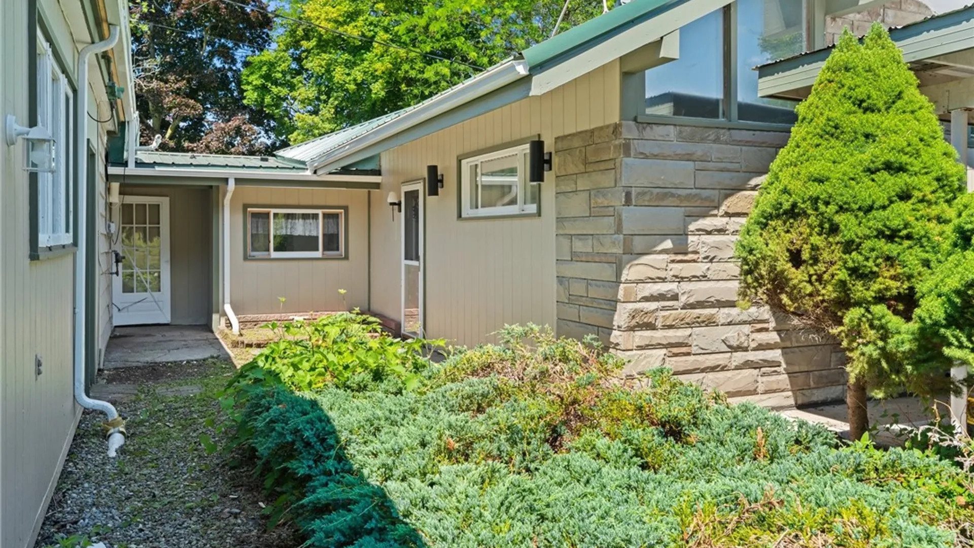 Property at 1901 State Route 96a, Romulus, NY 14521 21