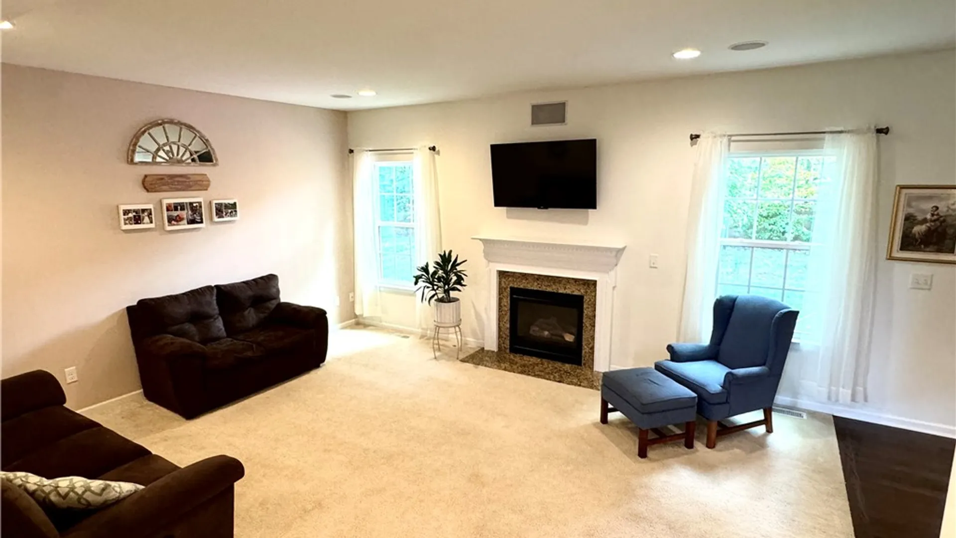 Property at 48 Willow Bridge, Penfield, NY 14526 5