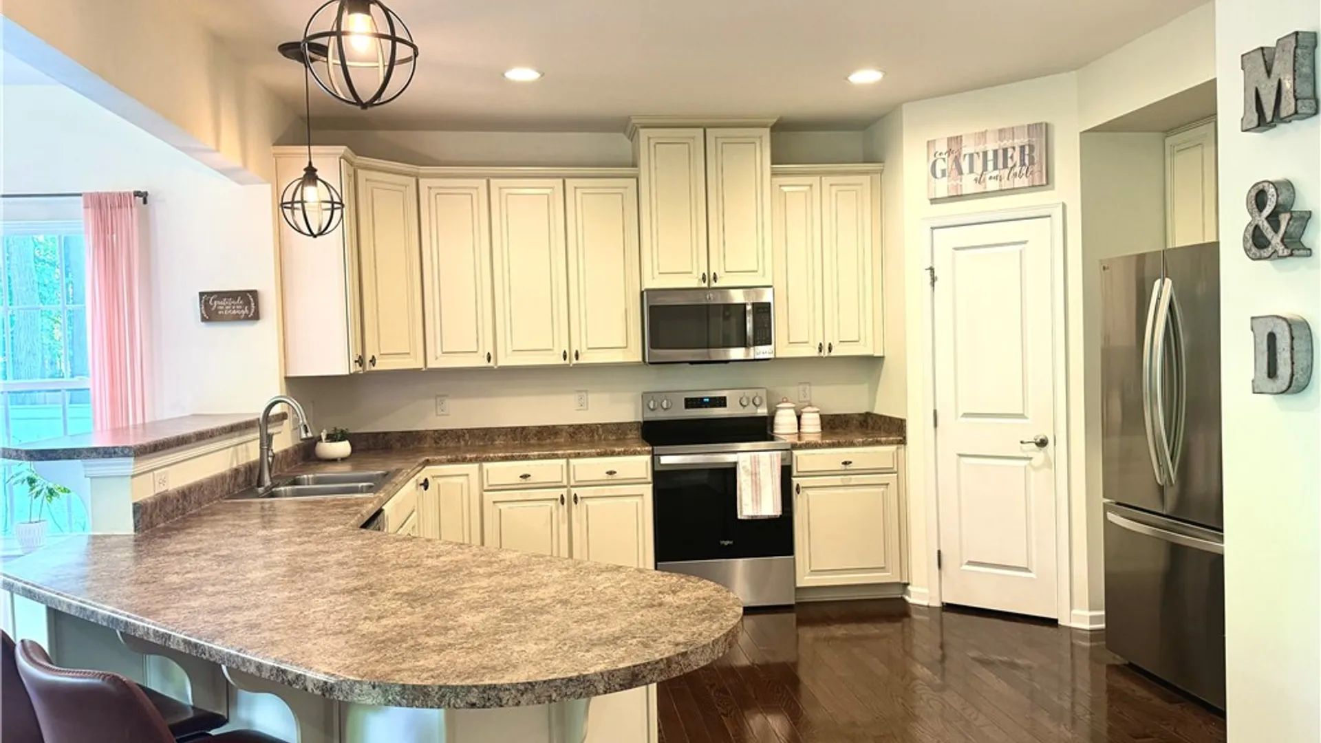 Property at 48 Willow Bridge, Penfield, NY 14526 9