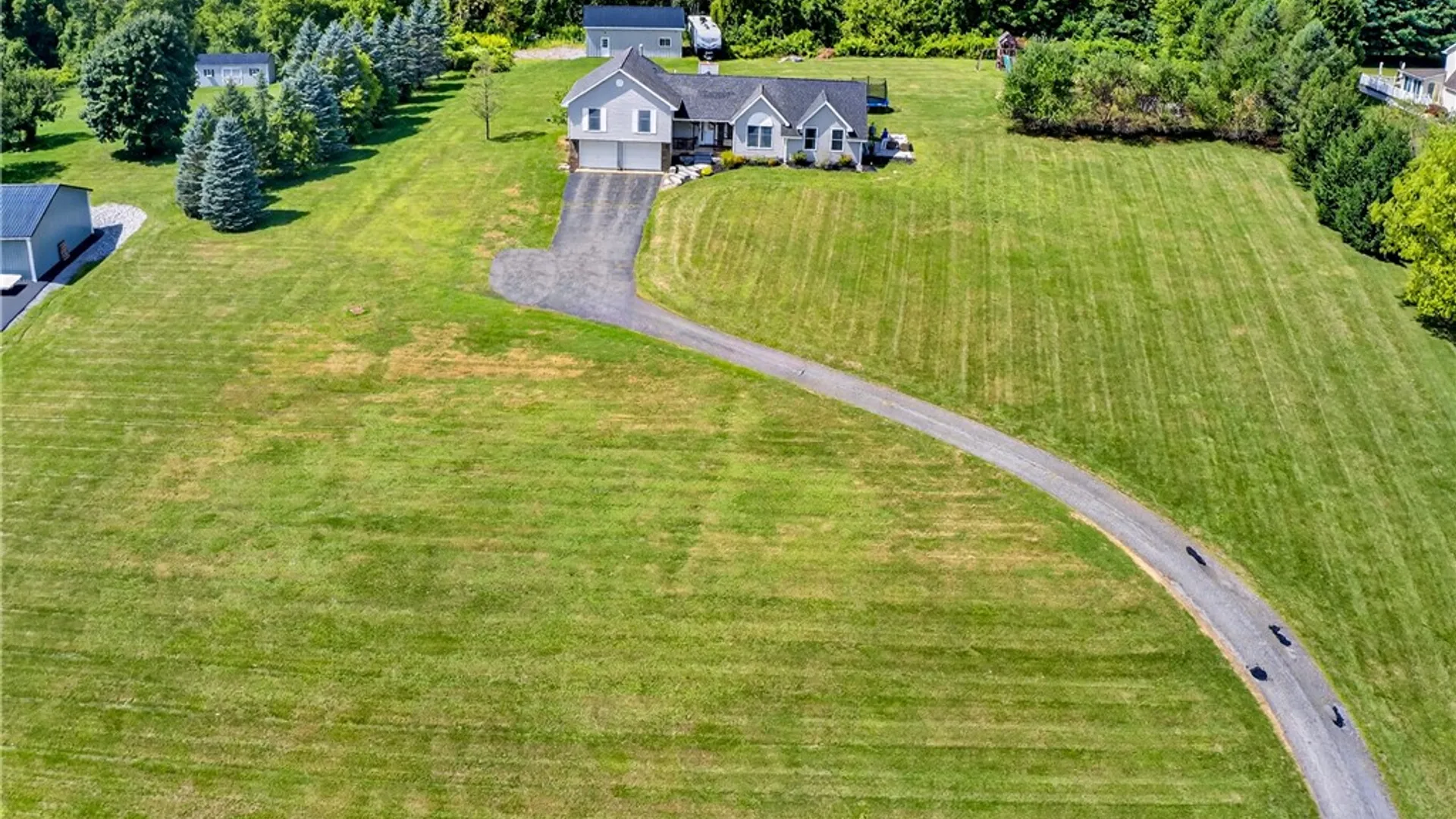 Property at 2894 Garden Street, Avon, NY 14414 9