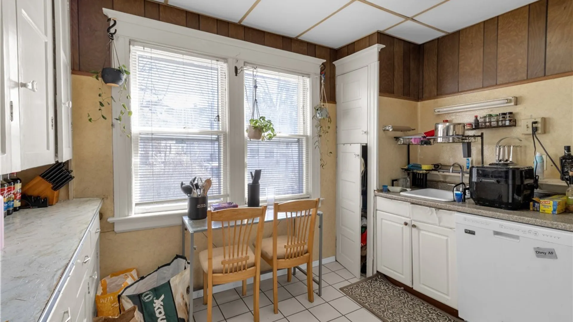 Property at 97 Eastwood Place, Buffalo, NY 14208 14