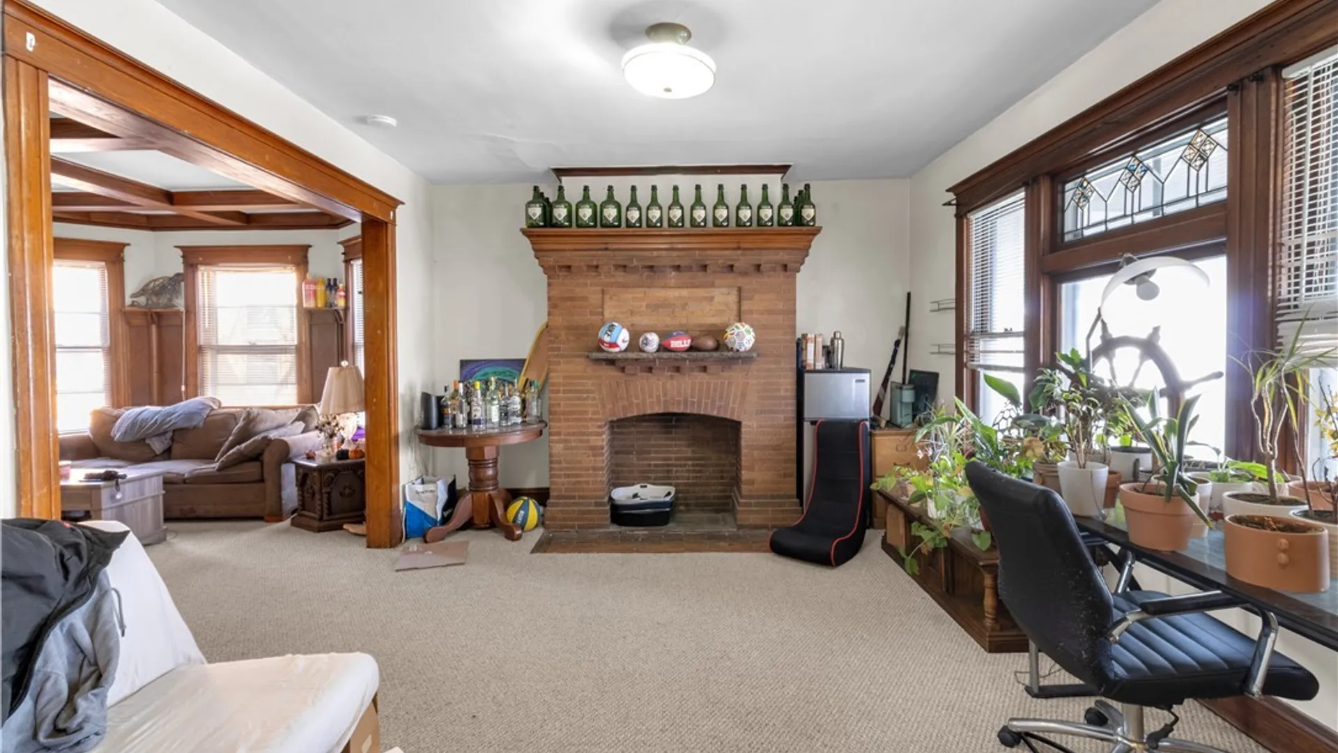 Property at 97 Eastwood Place, Buffalo, NY 14208 9