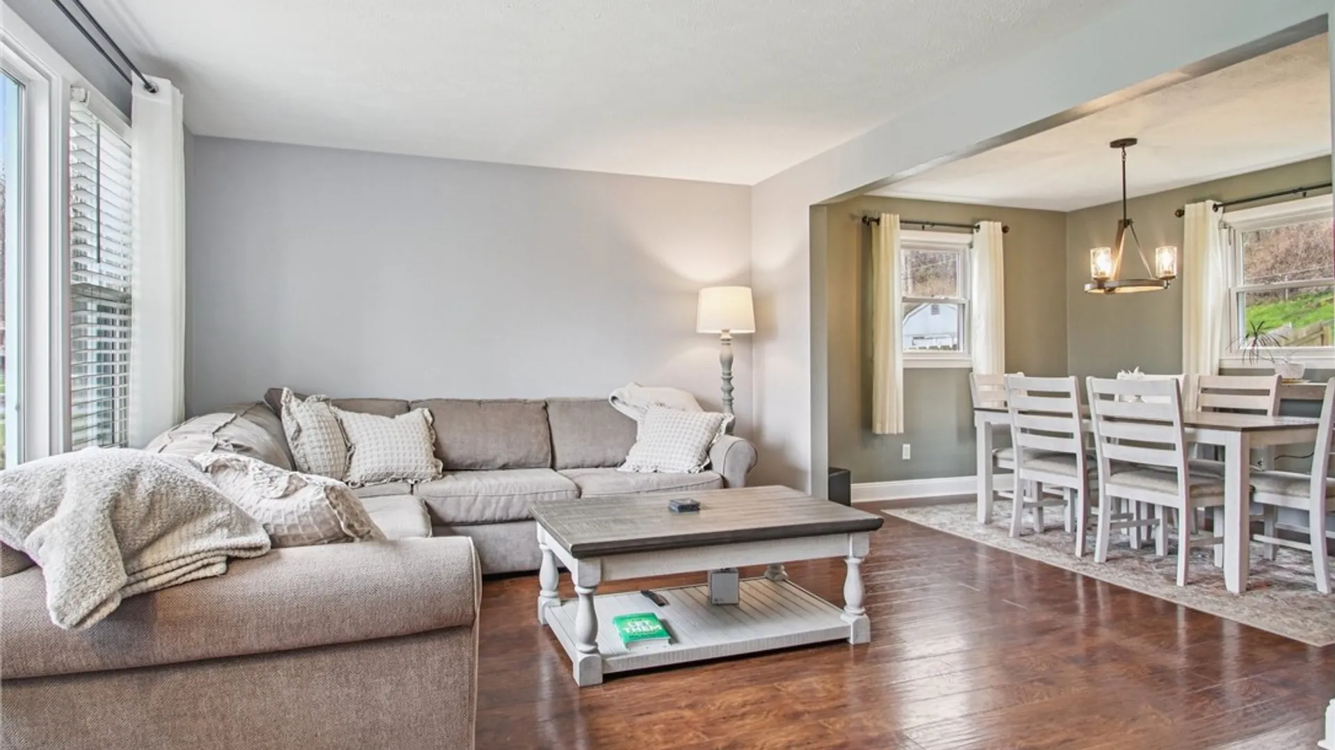 Property at 173 Eaton Road, Irondequoit, NY 14617 3