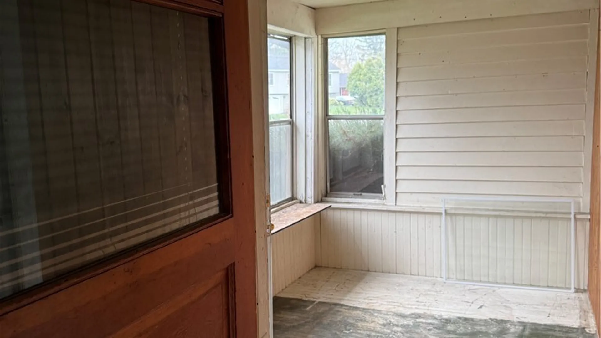 Property at 9604 Cayuga Drive, Niagara Falls, NY 14304 17