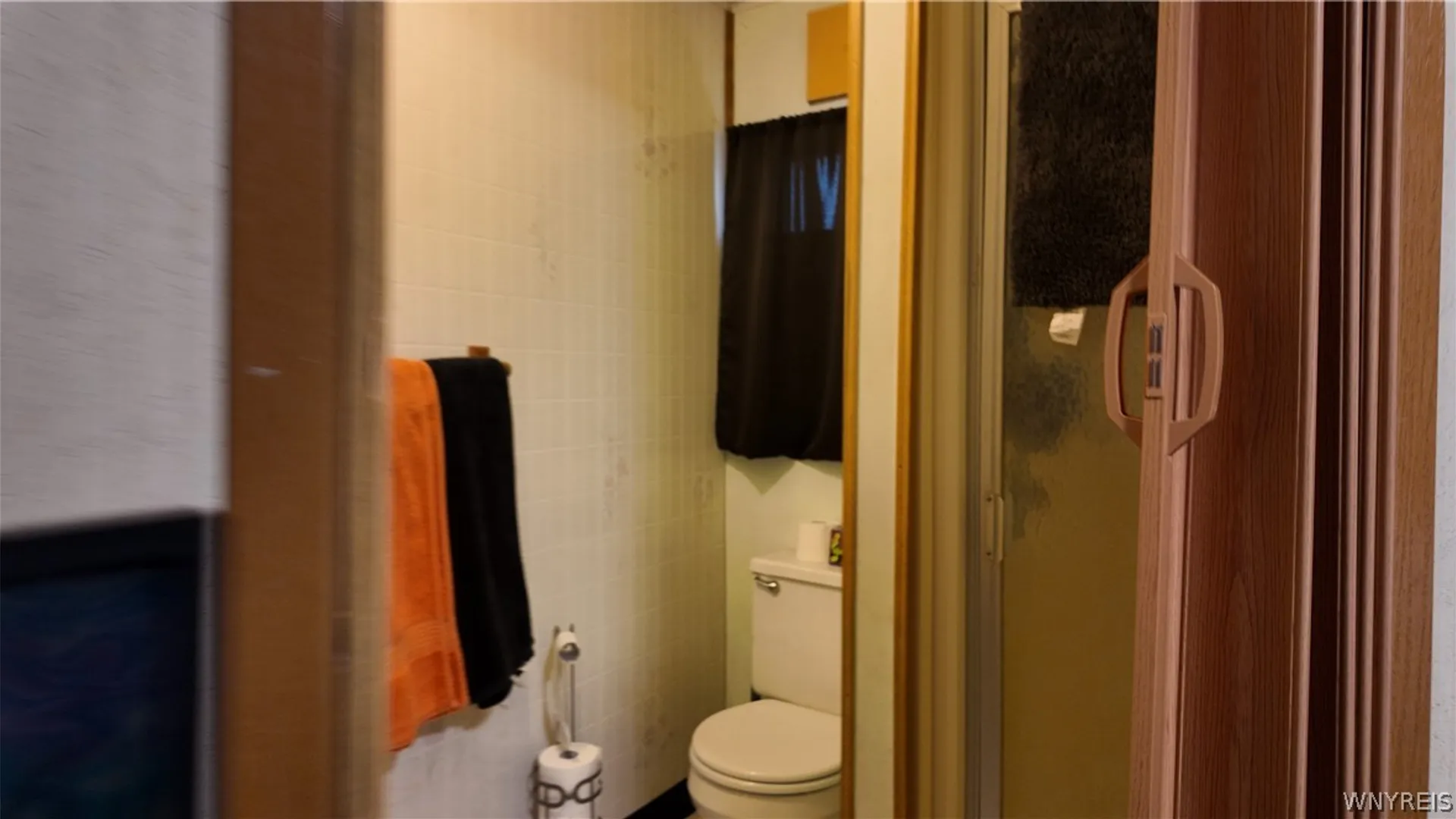 Property at 13 Rippleway Drive, Hamburg, NY 14075 15