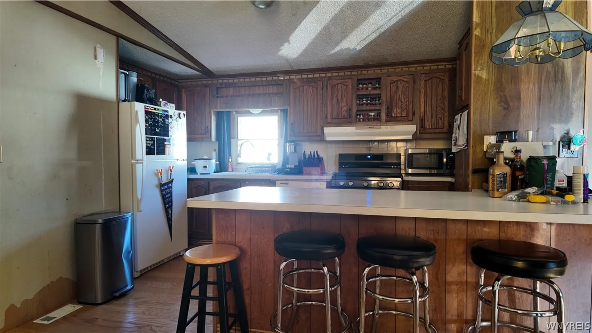 Property at 13 Rippleway Drive, Hamburg, NY 14075 3