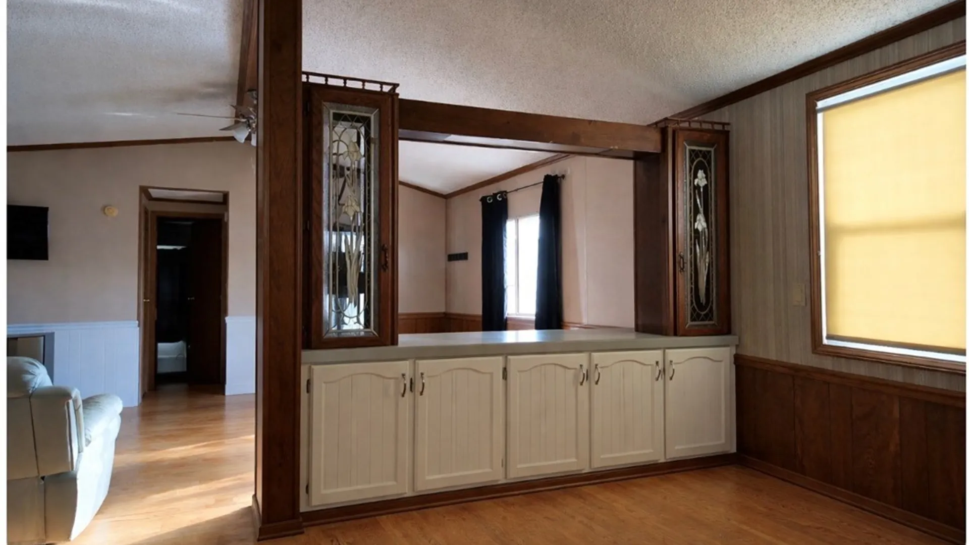 Property at 13 Rippleway Drive, Hamburg, NY 14075 7