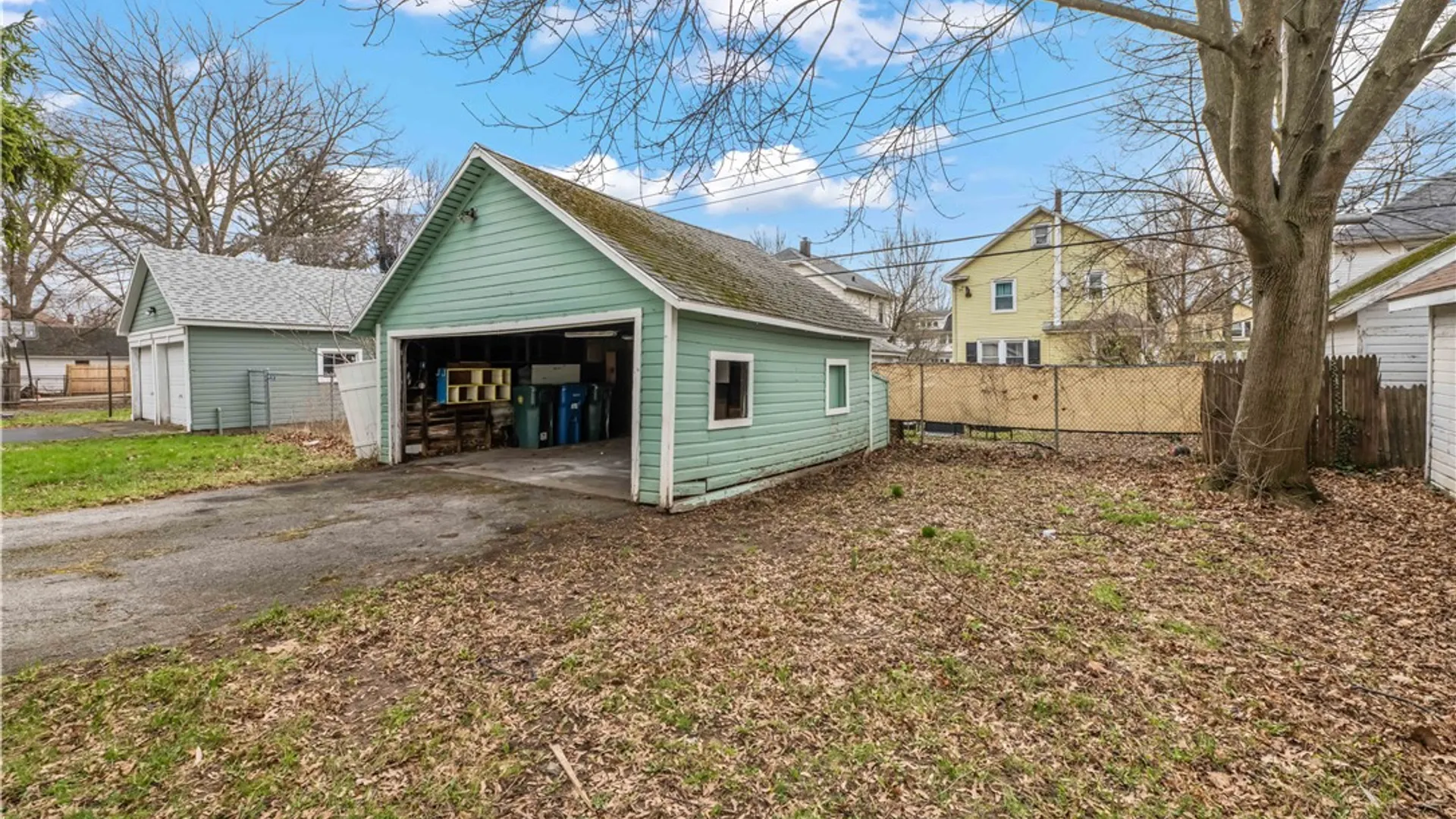 Property at 961 Arnett Boulevard, Rochester, NY 14619 27