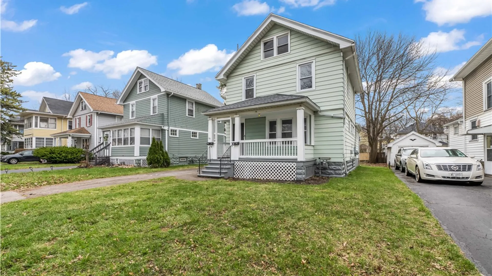 Property at 961 Arnett Boulevard, Rochester, NY 14619 3