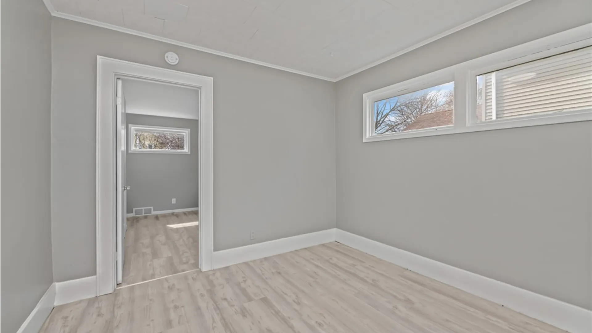 Property at 961 Arnett Boulevard, Rochester, NY 14619 7