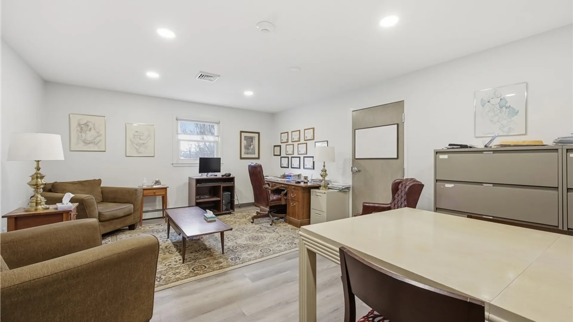 Property at 70 Linwood Avenue, Orchard Park, NY 14127 34