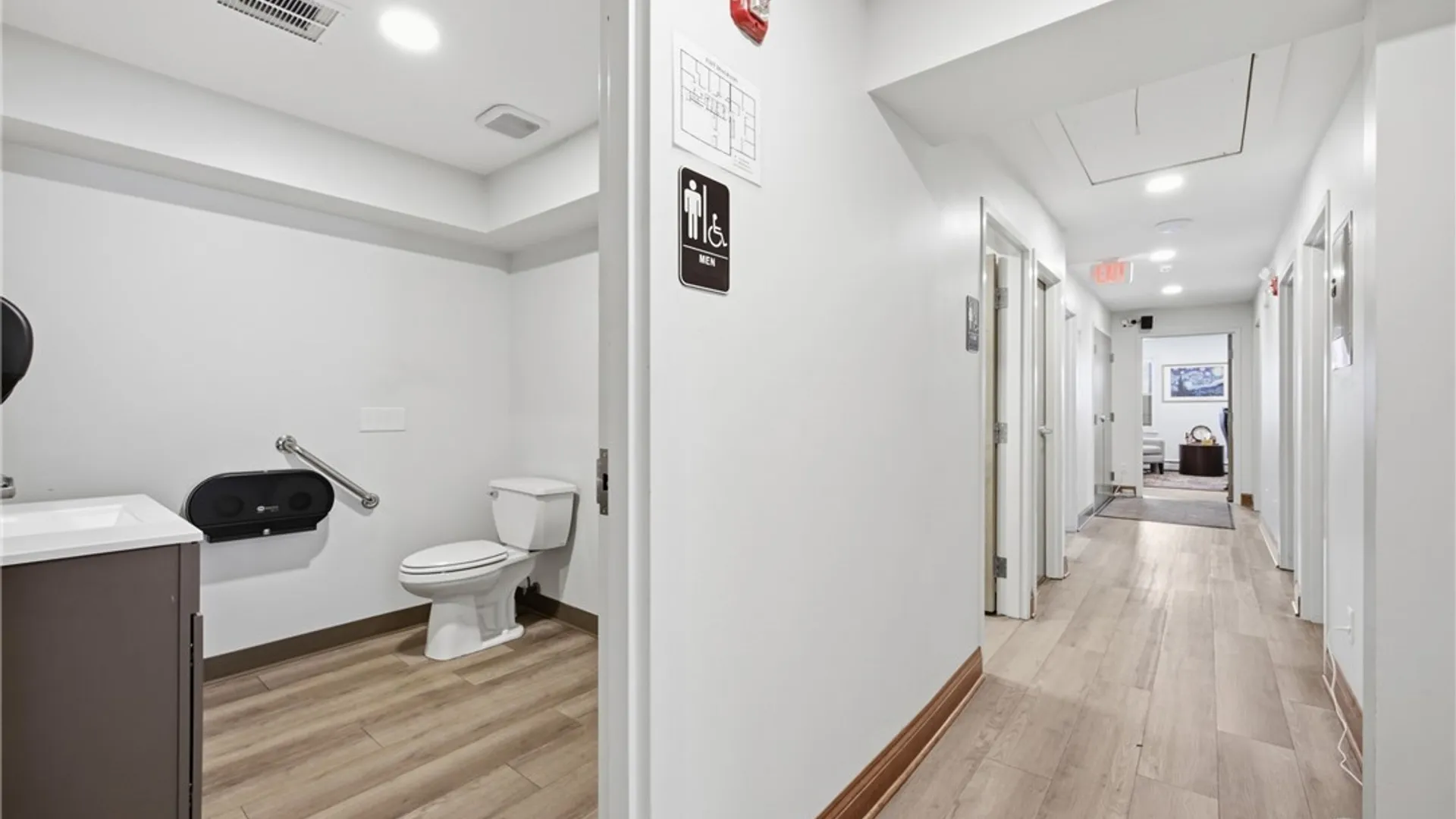 Property at 70 Linwood Avenue, Orchard Park, NY 14127 36