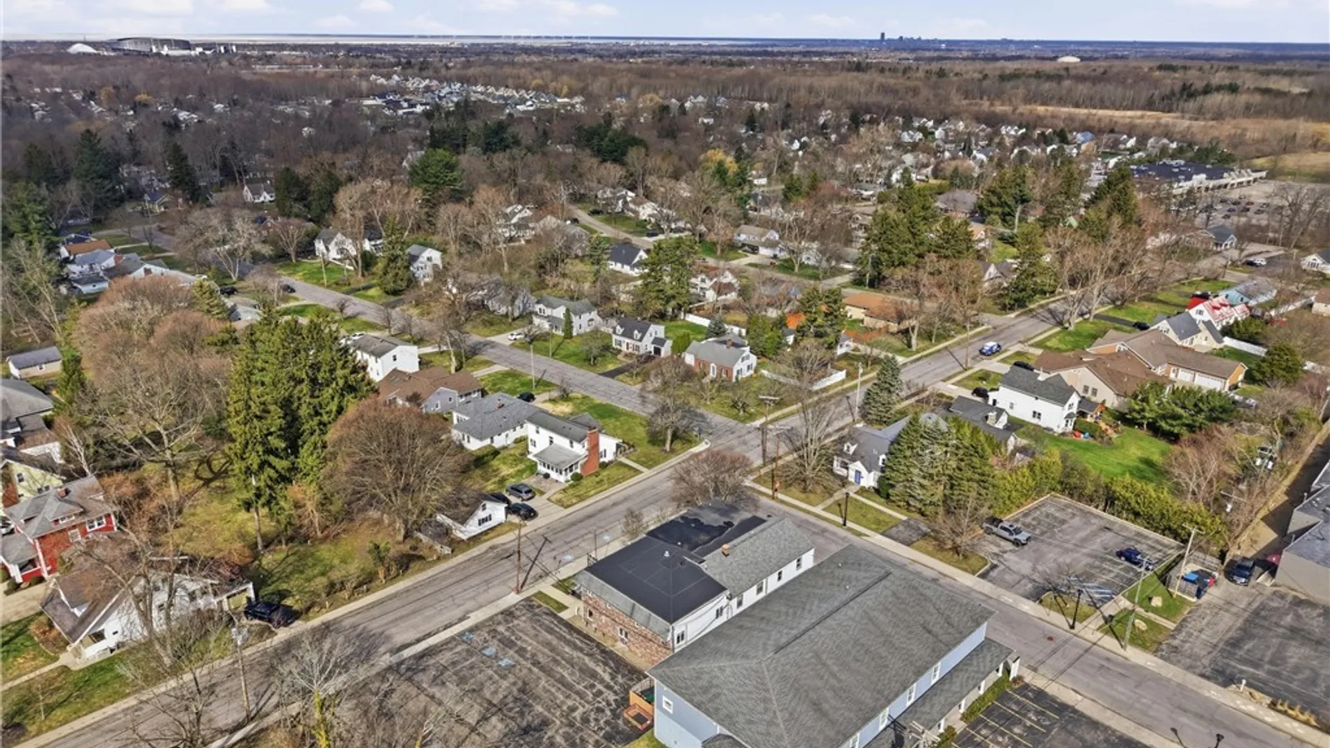 Property at 70 Linwood Avenue, Orchard Park, NY 14127 41