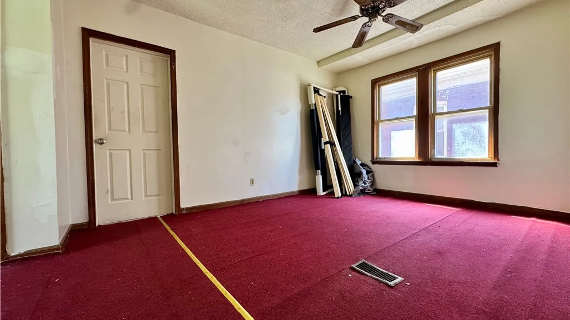 Property at 2022 La Salle Avenue, Niagara Falls, NY 14301 17