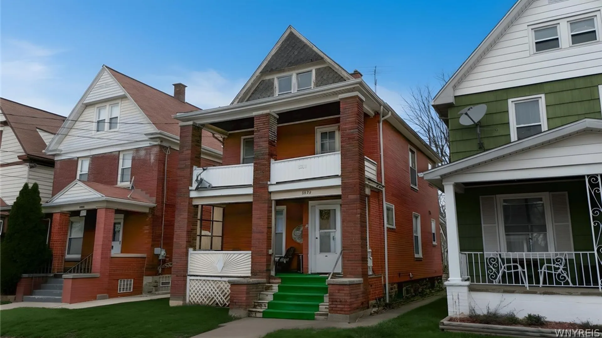 Property at 2022 La Salle Avenue, Niagara Falls, NY 14301 2