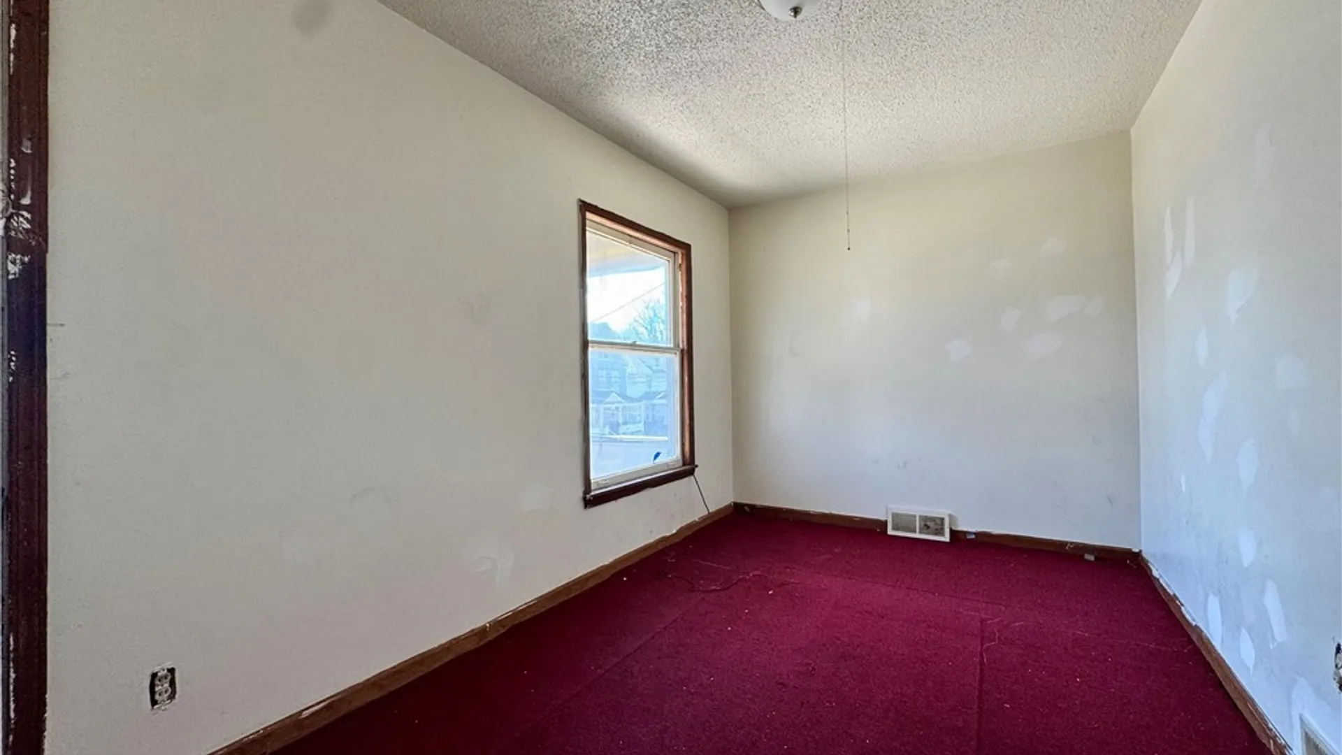 Property at 2022 La Salle Avenue, Niagara Falls, NY 14301 20