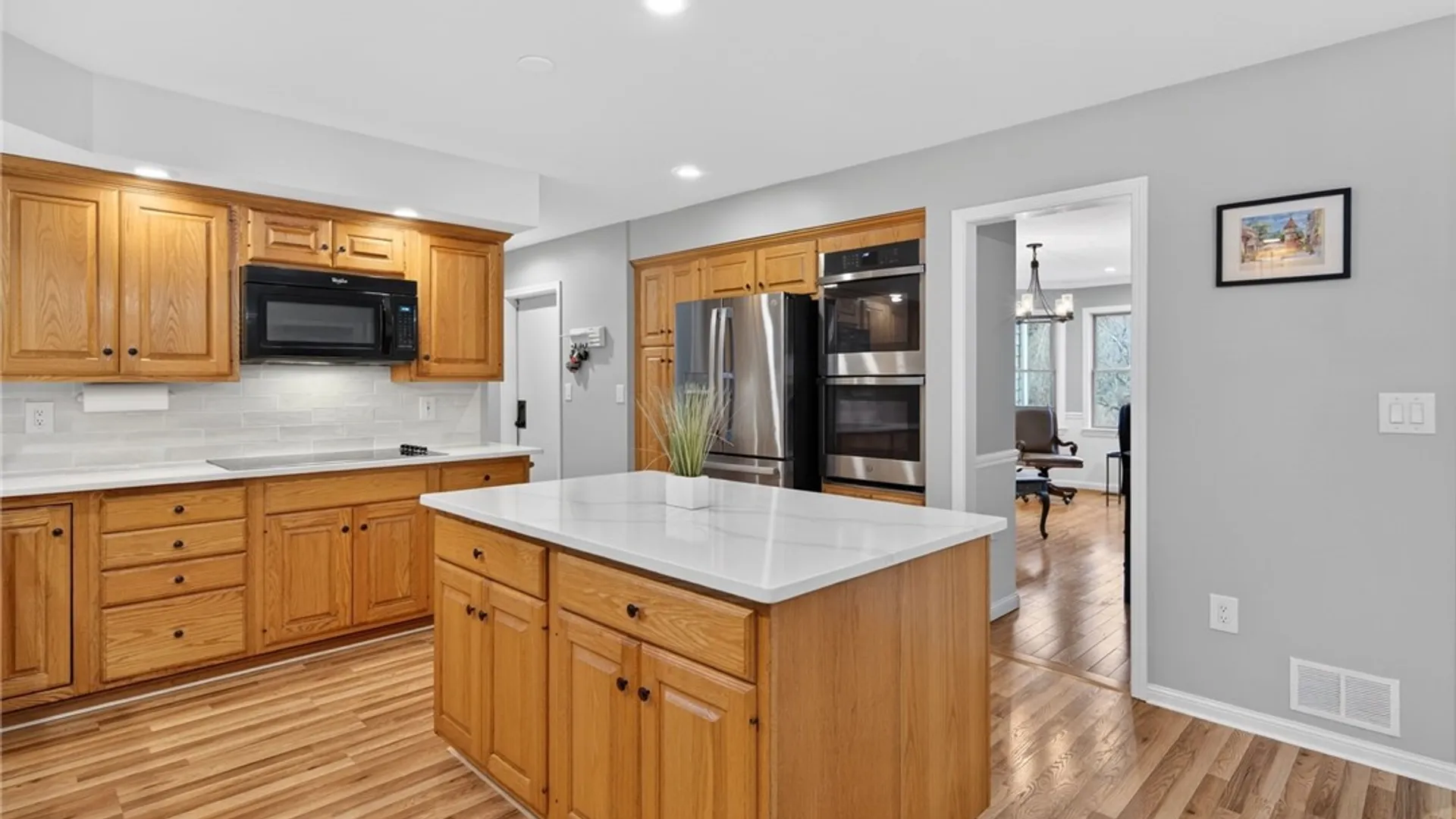 Property at 5 Arrowood Lane, Lansing, NY 14850 10