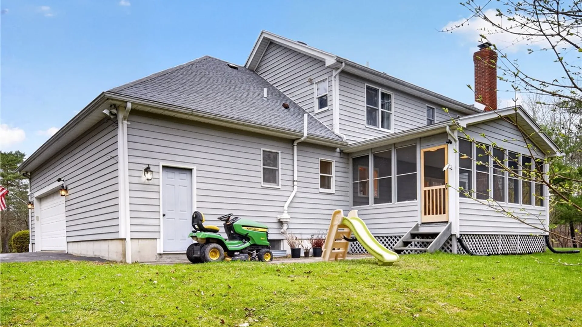 Property at 5 Arrowood Lane, Lansing, NY 14850 28