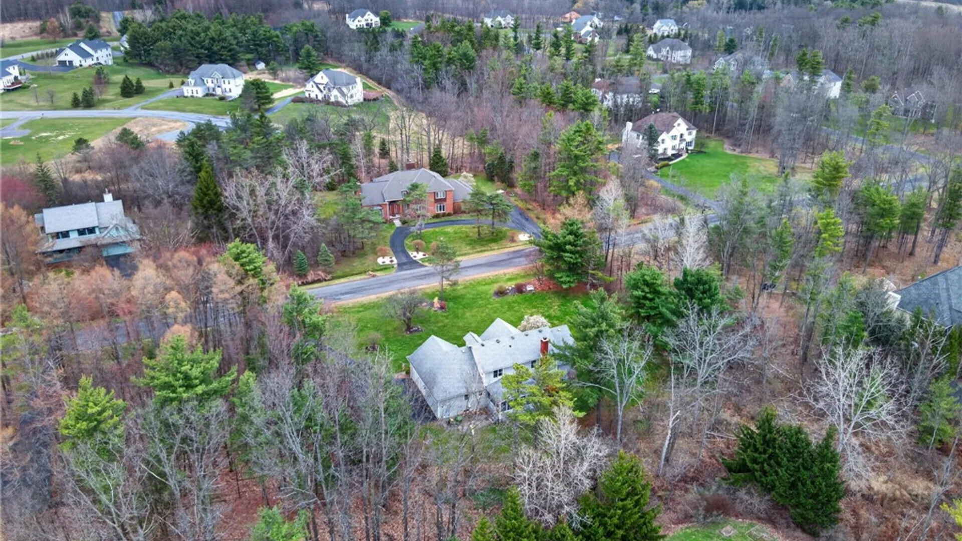 Property at 5 Arrowood Lane, Lansing, NY 14850 32