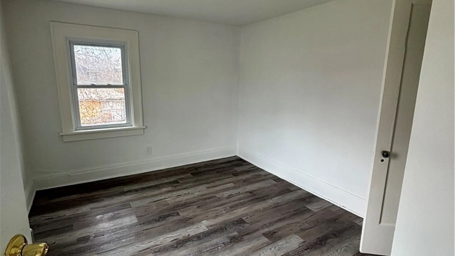 Property at 510 6th Street, Niagara Falls, NY 14301 6
