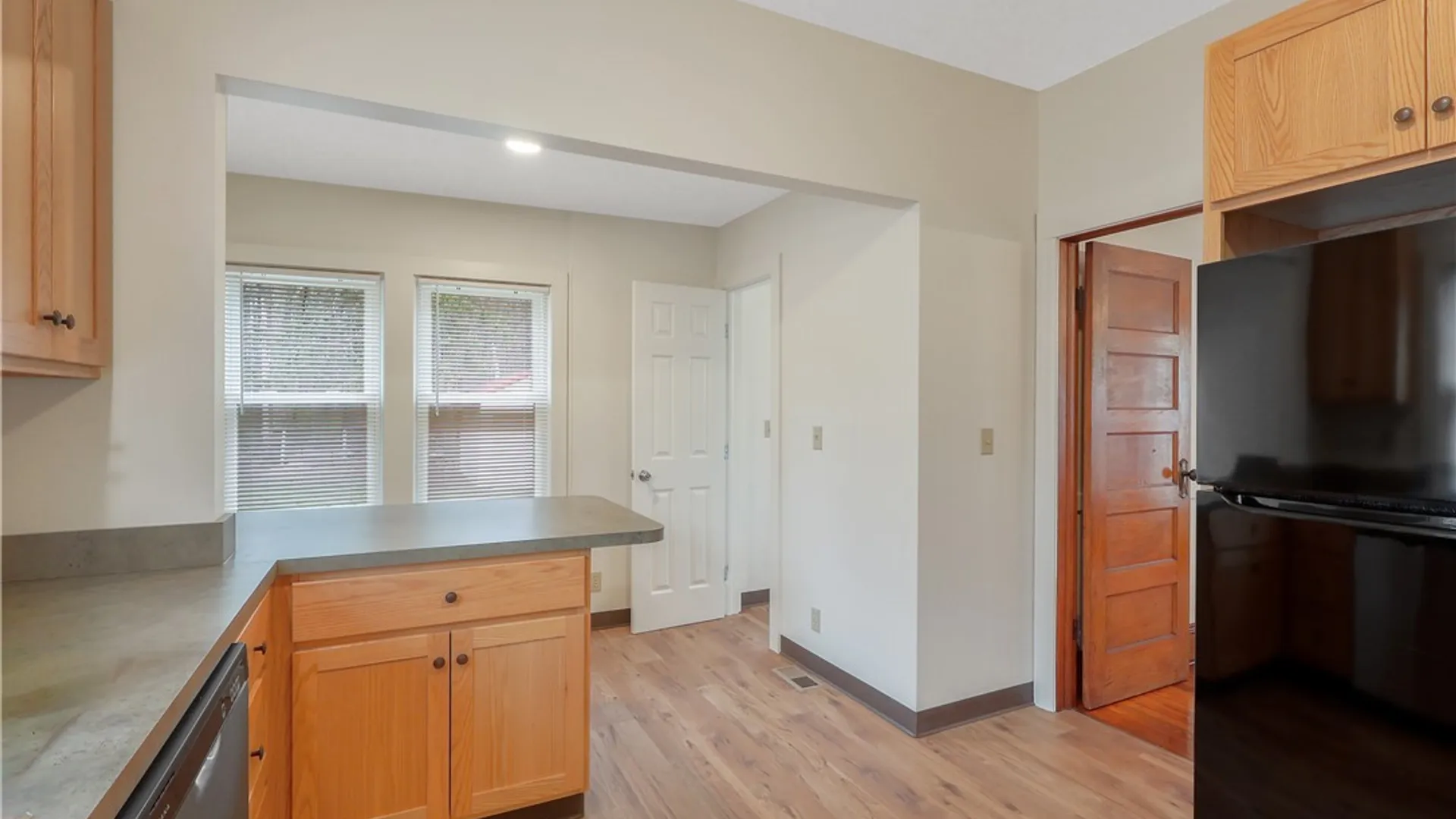 Property at 209 Richfield Avenue, Syracuse, NY 13205 17