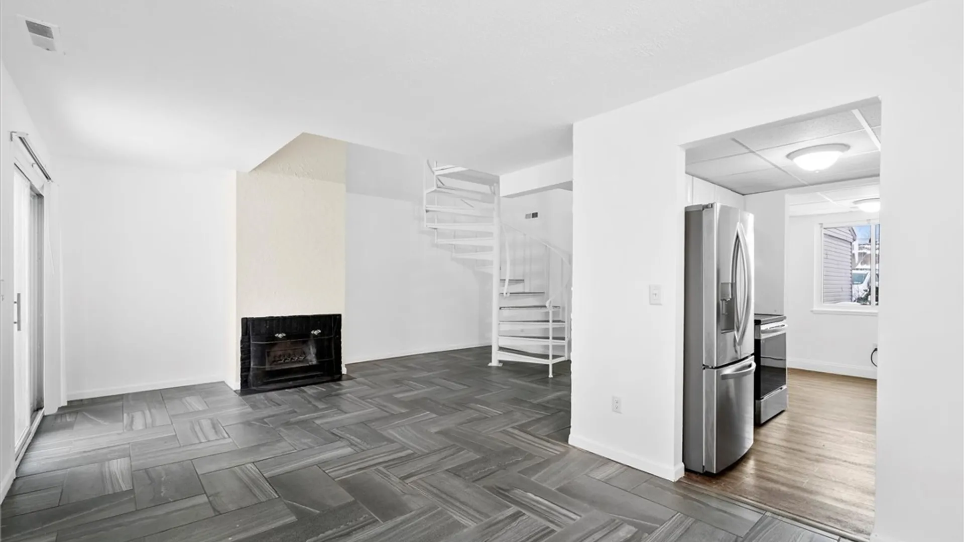 Property at 3754 Helios Court, Clay, NY 13027 3