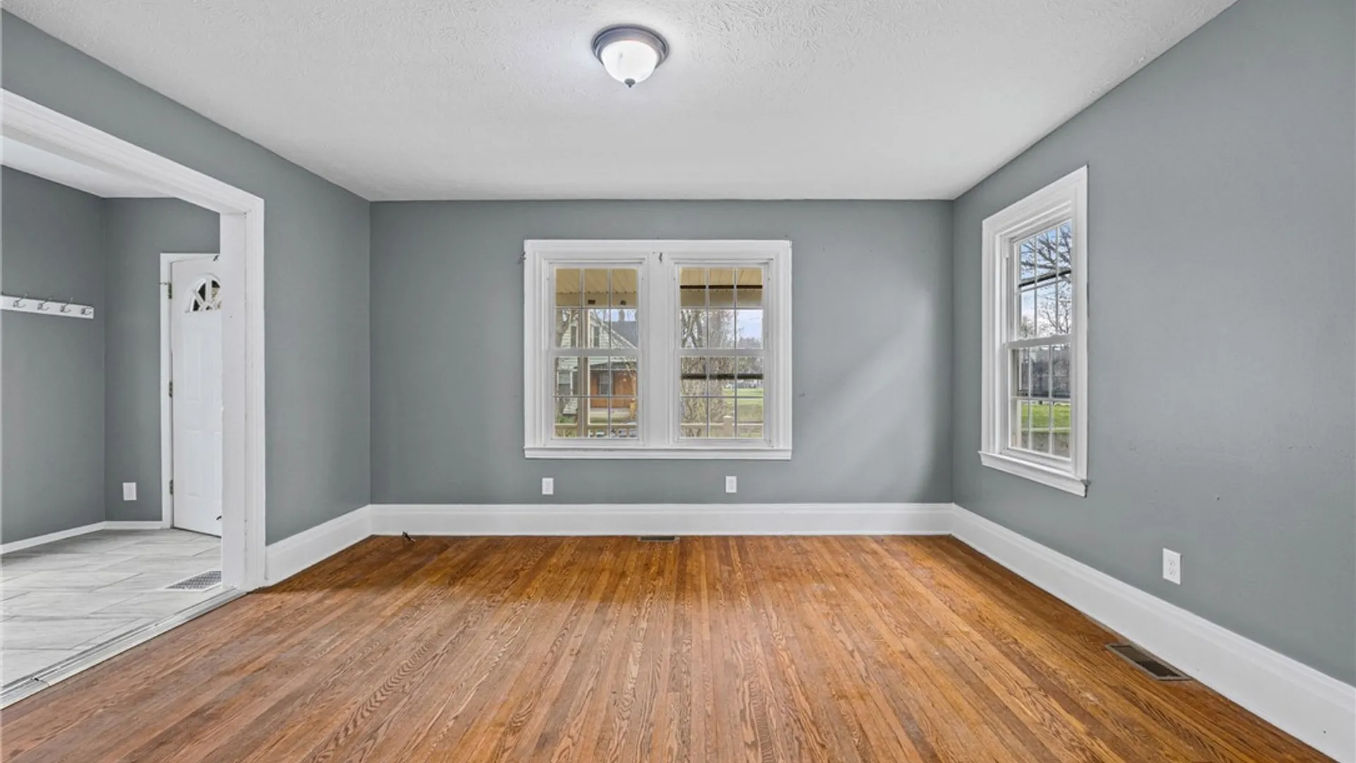 Property at 682 Frost Avenue, Rochester, NY 14611 10