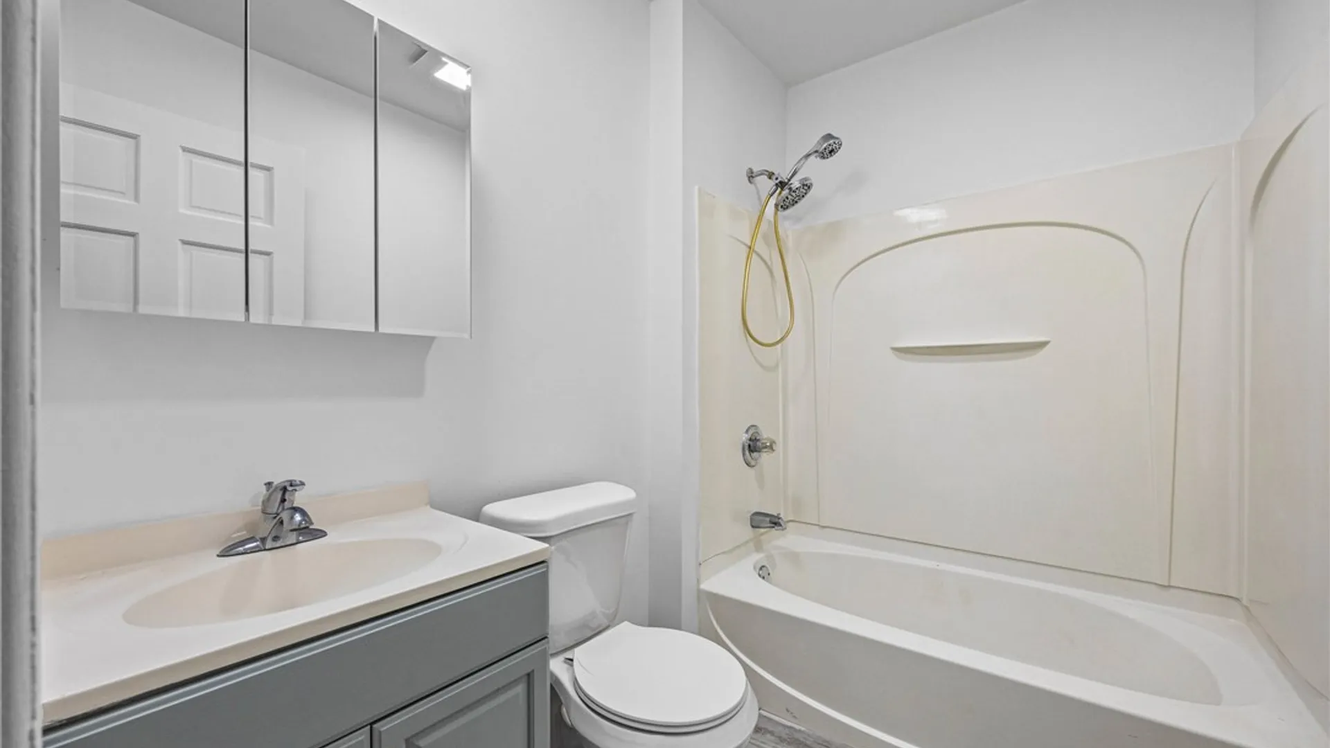 Property at 682 Frost Avenue, Rochester, NY 14611 19