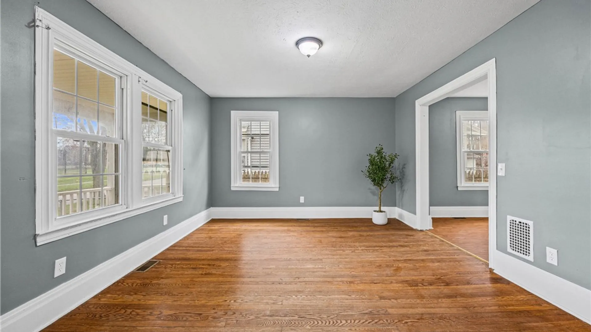 Property at 682 Frost Avenue, Rochester, NY 14611 8