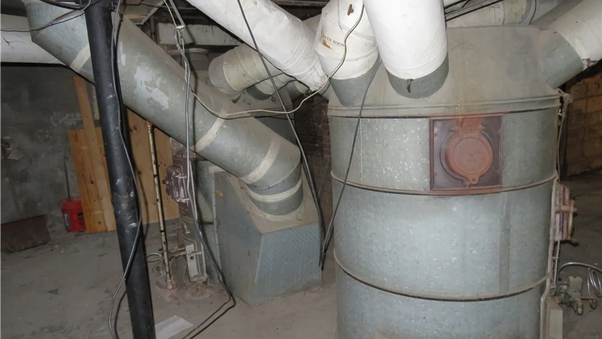 Property at 23 Knoerl Avenue, Buffalo, NY 14210 20