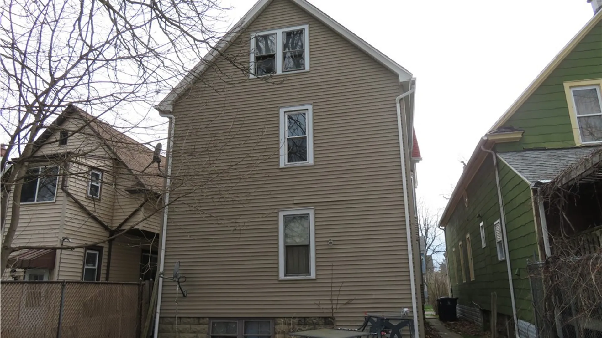 Property at 23 Knoerl Avenue, Buffalo, NY 14210 3