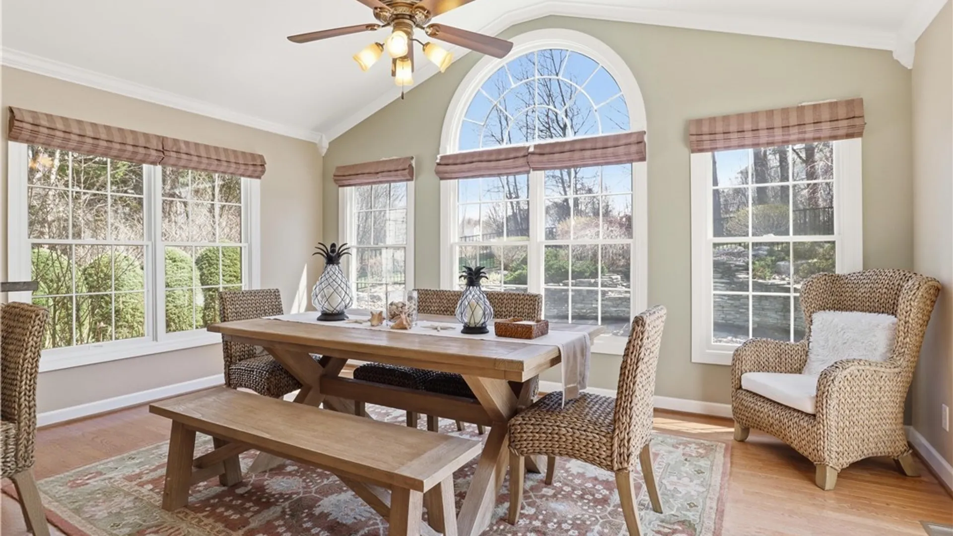 Property at 5 Kingfisher Court, Orchard Park, NY 14127 10