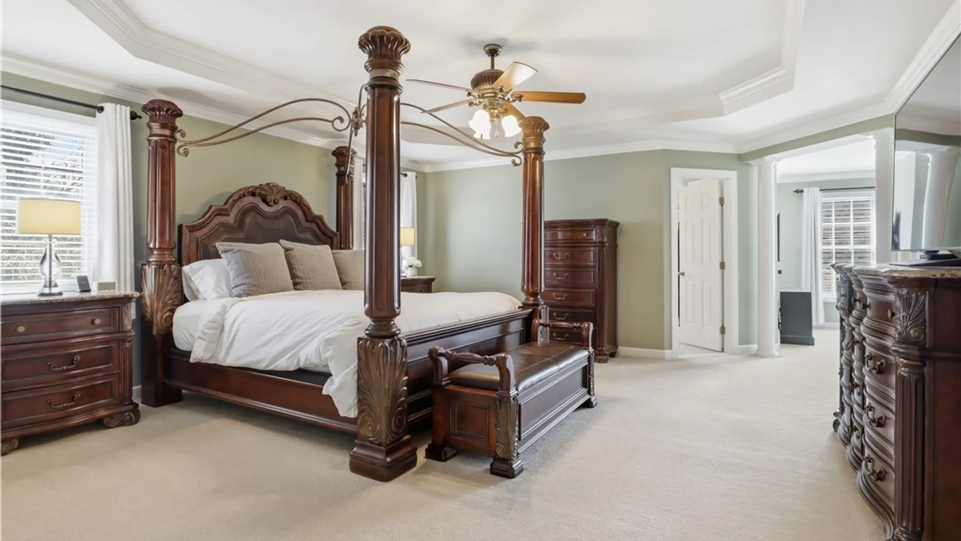 Property at 5 Kingfisher Court, Orchard Park, NY 14127 14