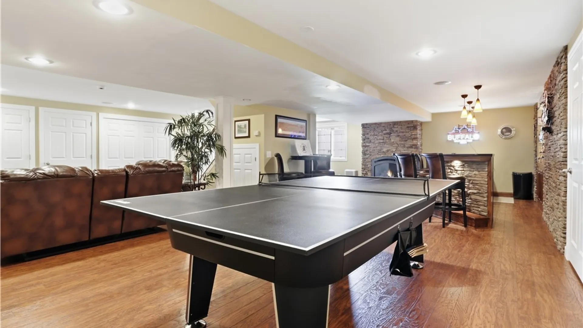 Property at 5 Kingfisher Court, Orchard Park, NY 14127 25