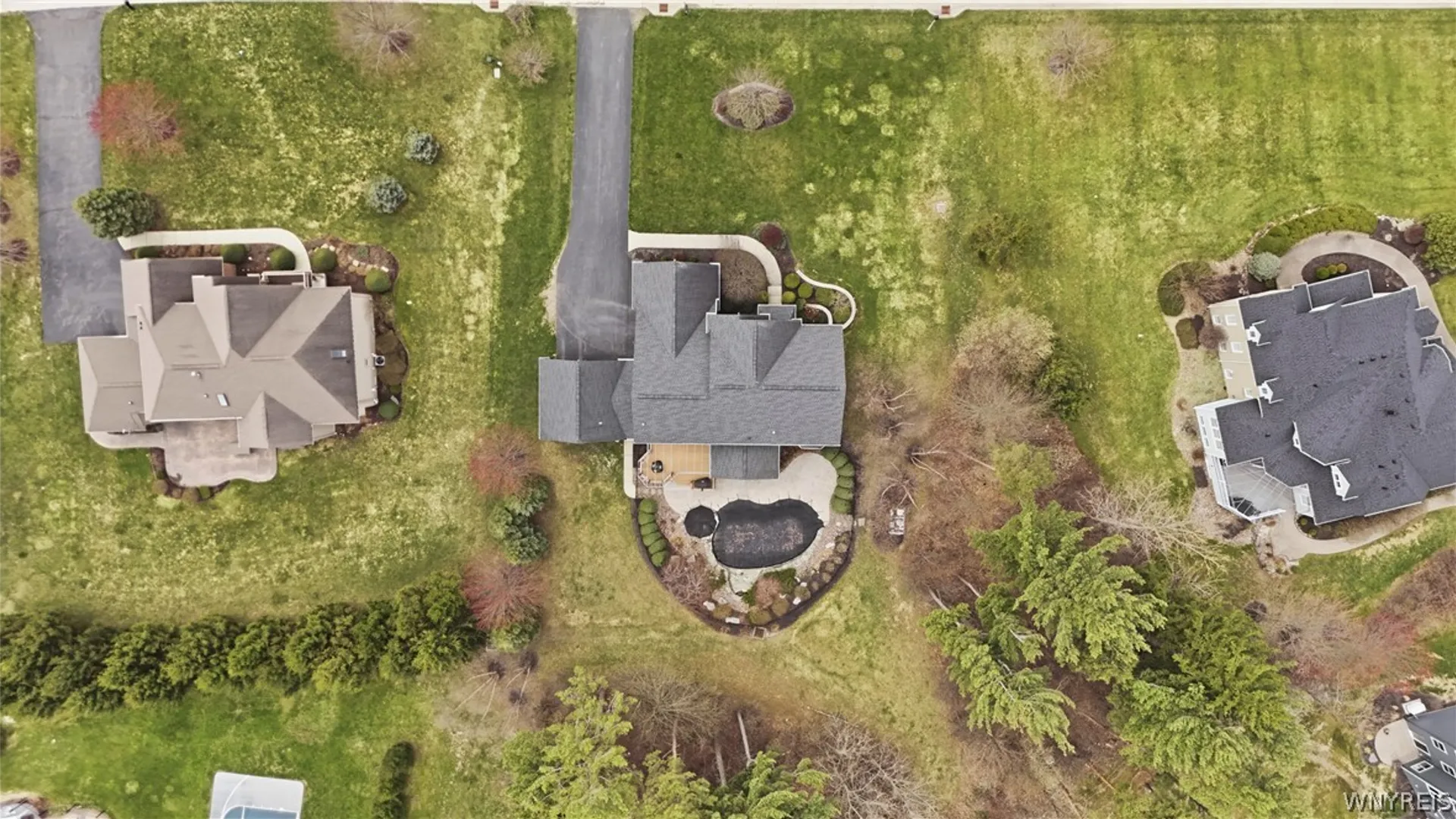 Property at 5 Kingfisher Court, Orchard Park, NY 14127 39