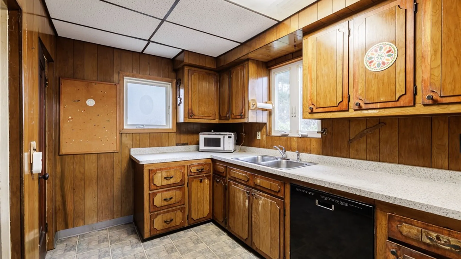 Property at 22 Grassmere Park, Rochester, NY 14612 15
