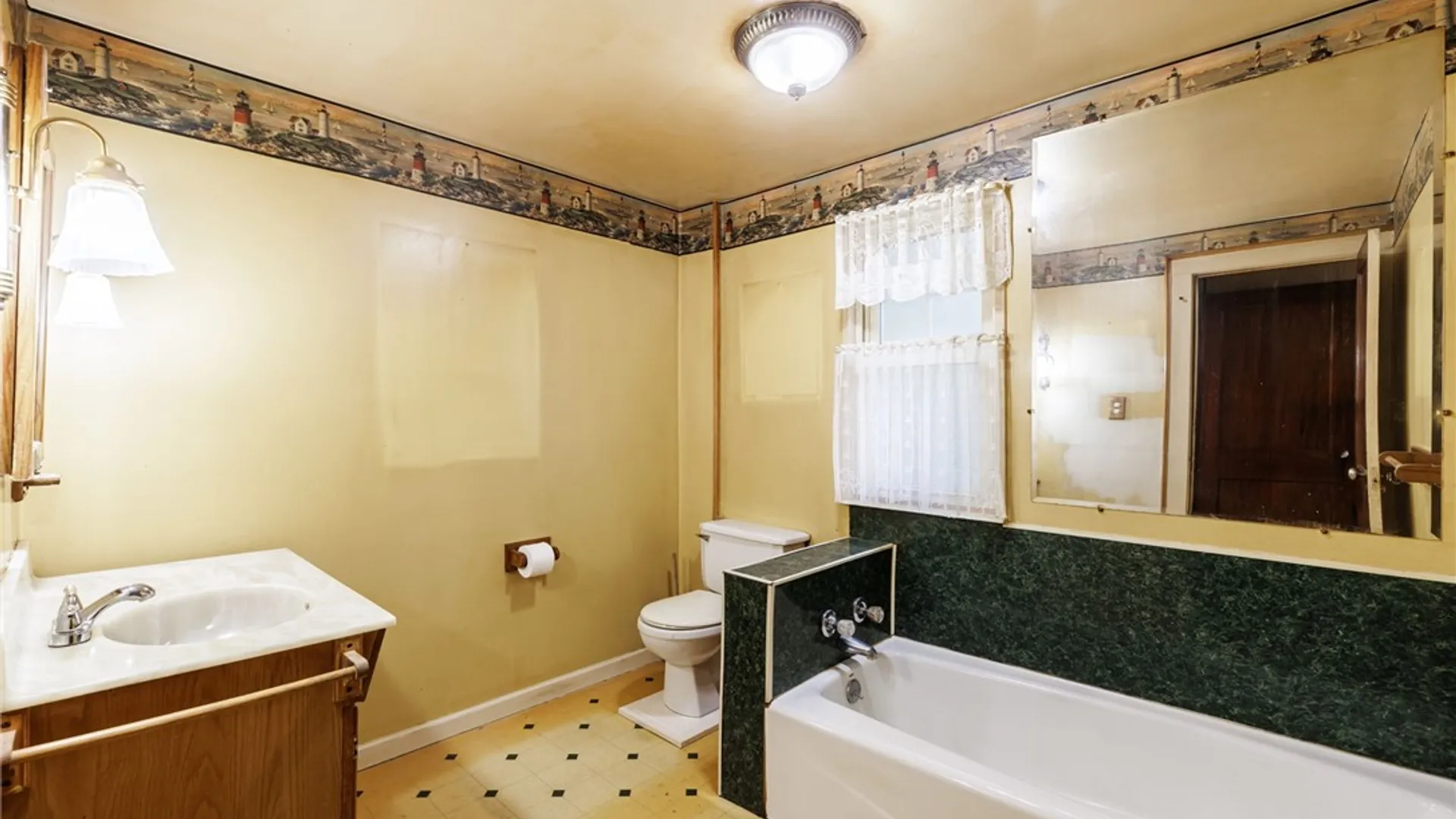 Property at 22 Grassmere Park, Rochester, NY 14612 23