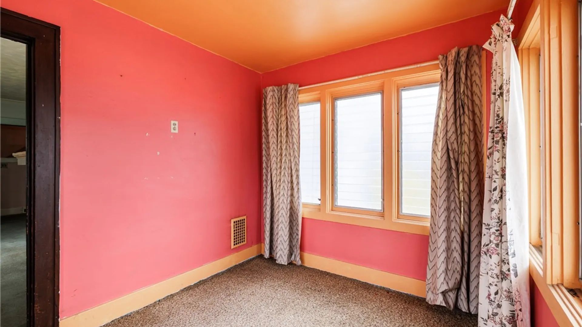 Property at 22 Grassmere Park, Rochester, NY 14612 9
