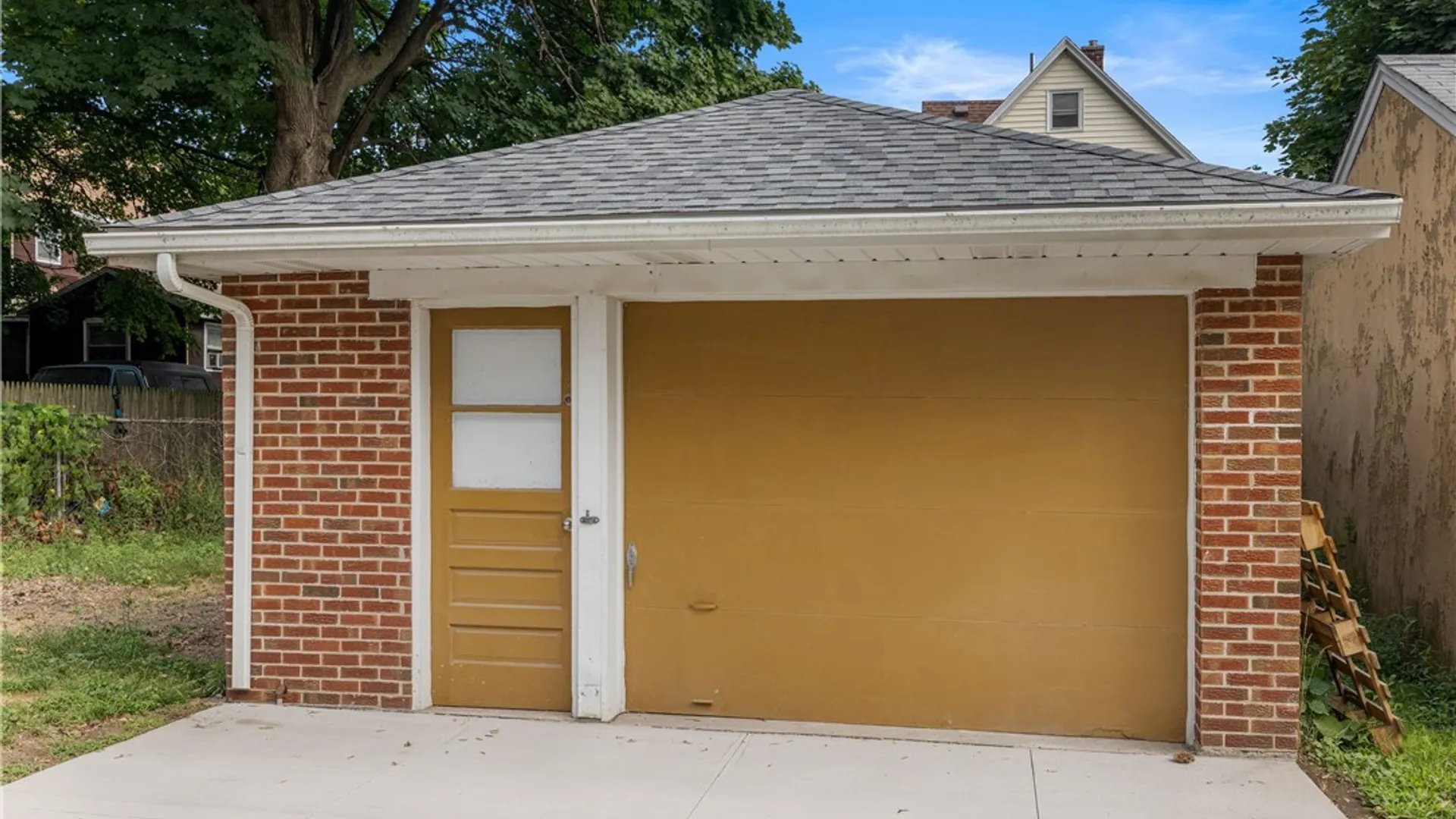 Property at 1748 Welch Avenue, Niagara Falls, NY 14303 10