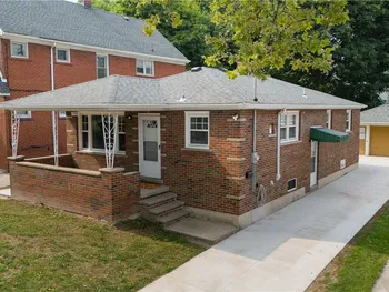 1748 Welch Avenue, Niagara Falls, NY 14303