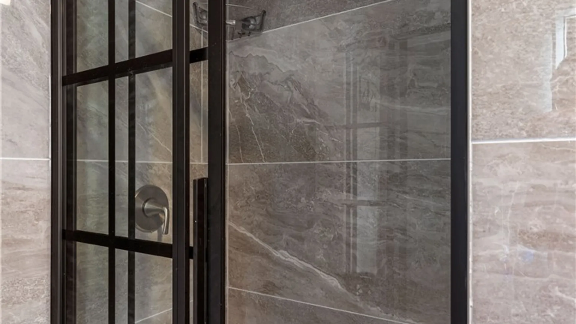 Property at 1748 Welch Avenue, Niagara Falls, NY 14303 24