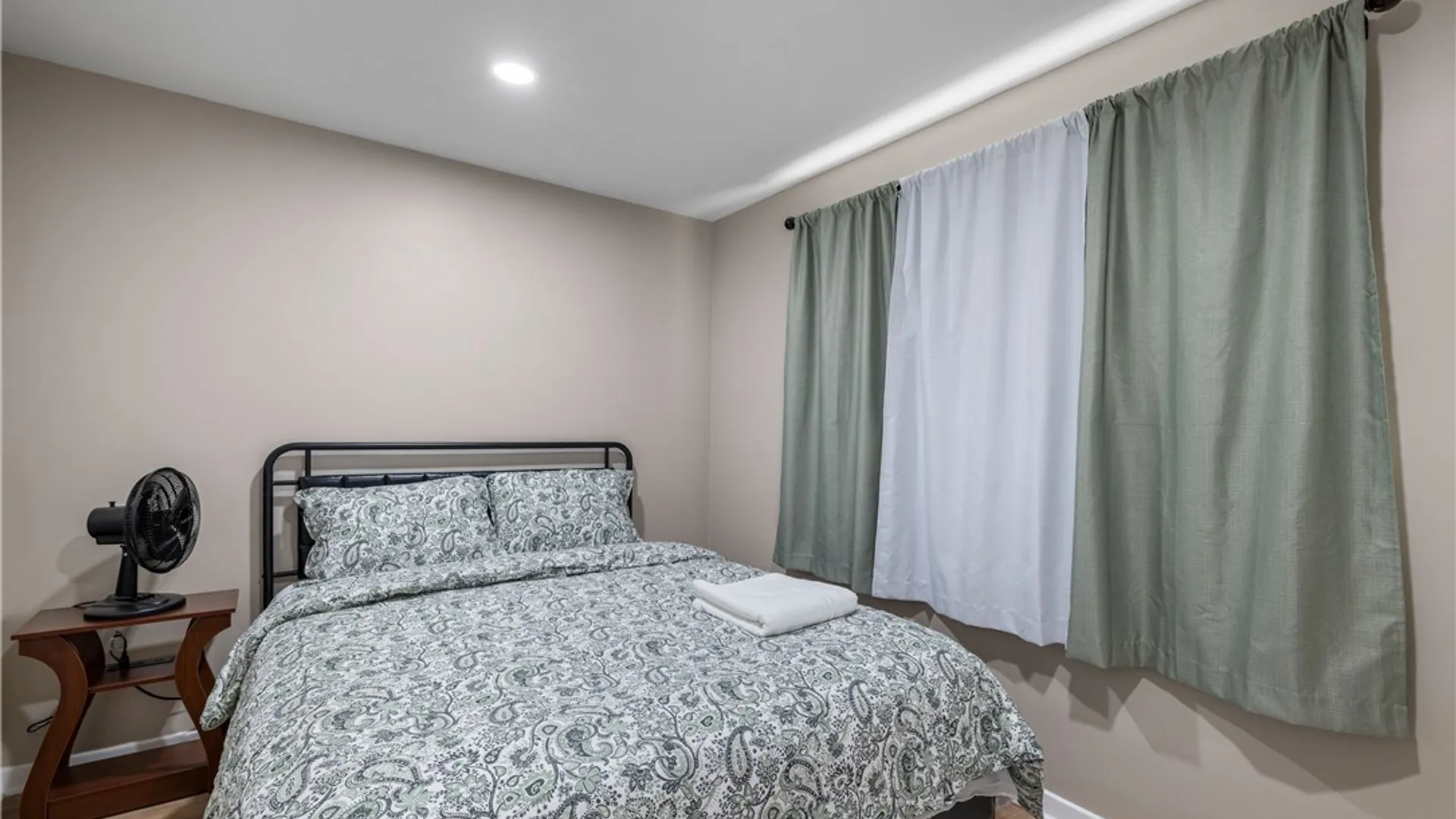 Property at 1748 Welch Avenue, Niagara Falls, NY 14303 27