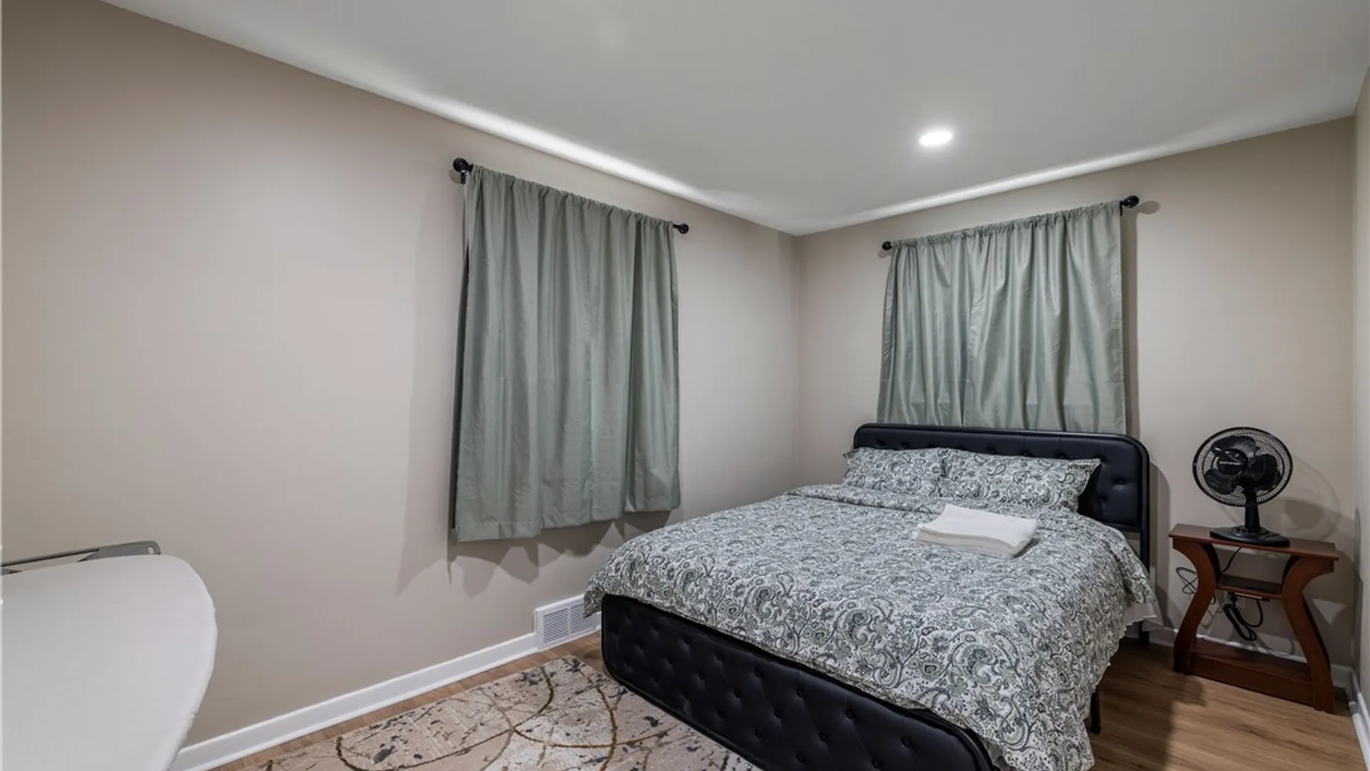 Property at 1748 Welch Avenue, Niagara Falls, NY 14303 28