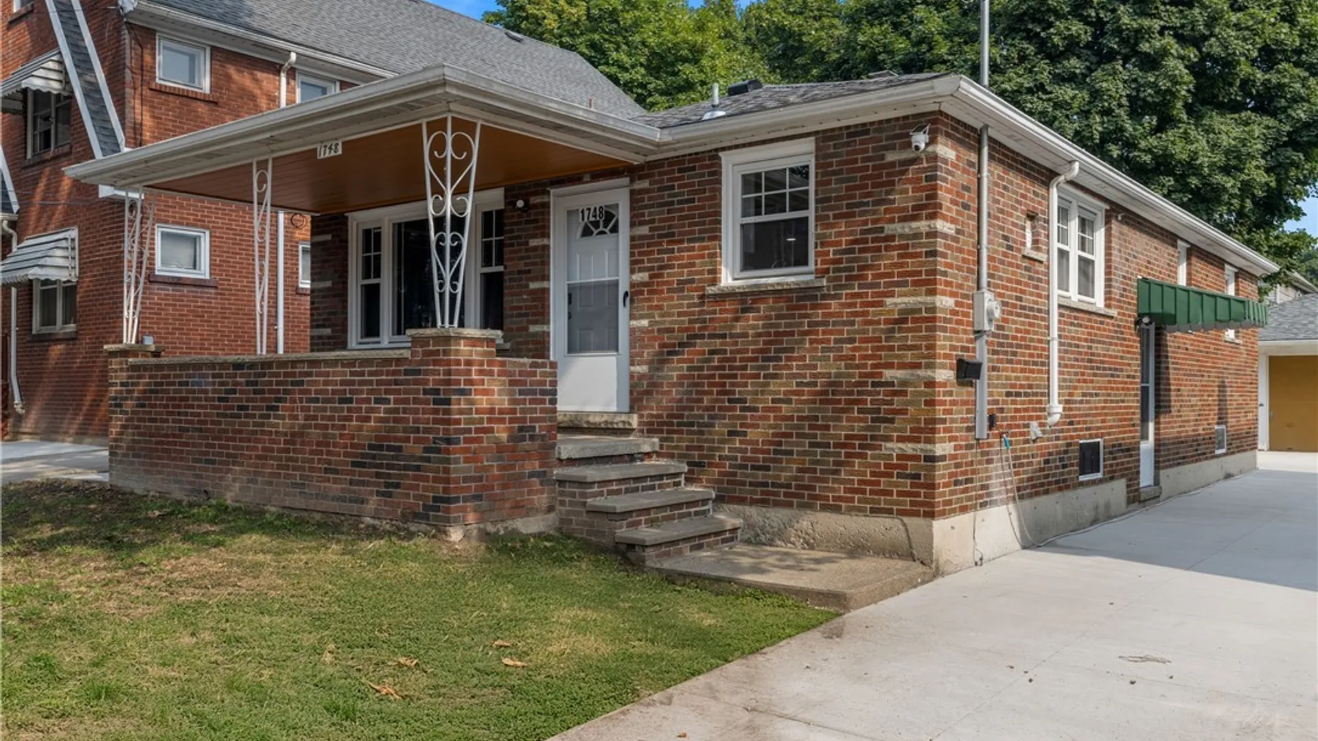 Property at 1748 Welch Avenue, Niagara Falls, NY 14303 3